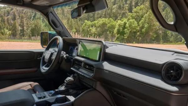 Новый Land Cruiser 2027: гибрид i-FORCE MAX и расход как у Весты