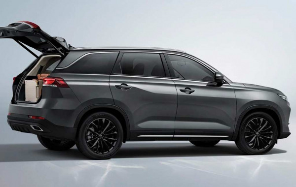 Changan CS75 Pro 2026: семиместный кроссовер вскоре появится в России