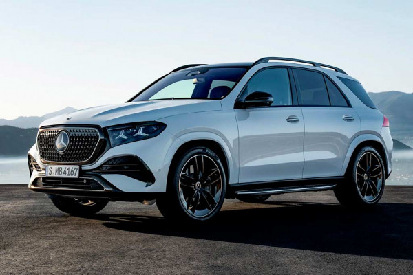 Mercedes-Benz GLE 2027 примерил свежий фирменный дизайн и получил новый V8 Mercedes-Benz GLE 2027 примерил свежий фирменный дизайн и получил новый V8