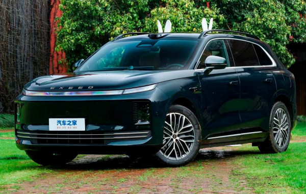 Кроссовер Exeed EX7 стал первой моделью бренда из &laquo;новой эпохи&raquo;