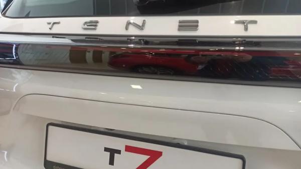 Российский SUV вернул себе лидерство: Tenet T7 чуть не обошел LADA Granta