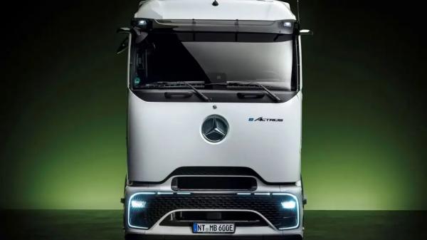 Электрический вызов миру: Mercedes-Benz eActros 600 отправляется в кругосветку