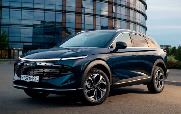 До России добрался обновленный кроссовер Haval F7