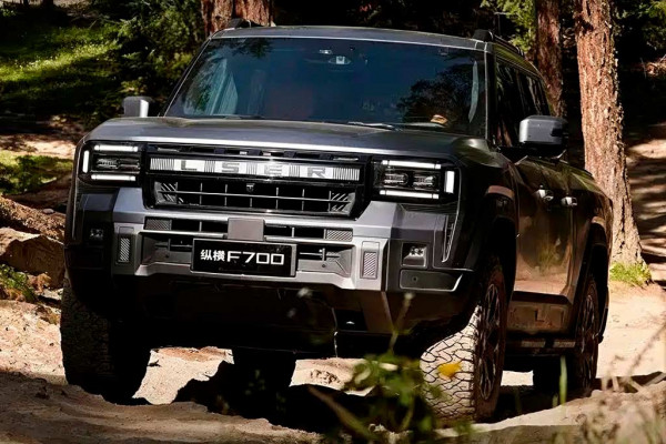 Китайский бренд Jetour показал рамный пикап Zongheng F700 Китайский бренд Jetour показал рамный пикап Zongheng F700