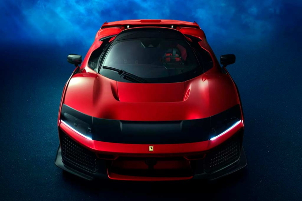 Гибридный гиперкар Ferrari F80 стал самым мощным дорожным автомобилем марки