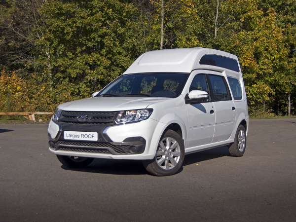 Быстрее, чем АВТОВАЗ: тест-драйв нового Lada Largus Roof от Промтех