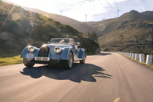 Начинаются продажи крутого классического автомобиля Morgan Plus Four Начинаются продажи крутого классического автомобиля Morgan Plus Four