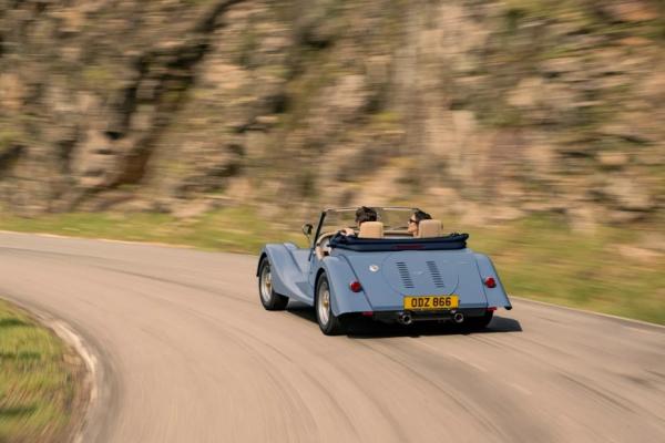 Начинаются продажи крутого классического автомобиля Morgan Plus Four Начинаются продажи крутого классического автомобиля Morgan Plus Four