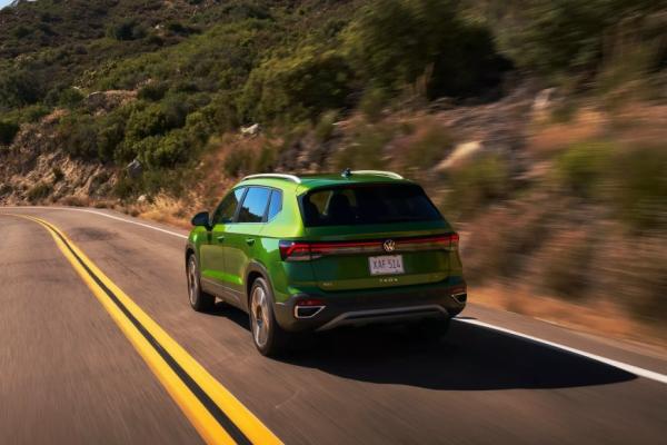 Почему покупатели нового кроссовера VW Taos не полюбили коробку DSG 
